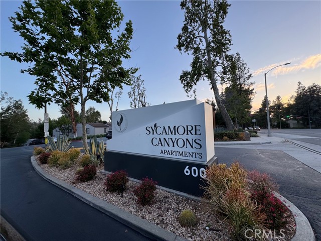 600 Central Avenue, Riverside CA: https://media.crmls.org/medias/64628f8d-a955-4bec-ba20-6eefee51a7b1.jpg
