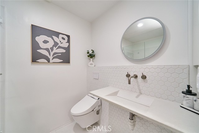 Detail Gallery Image 11 of 33 For 950 N Kings Rd #45,  West Hollywood,  CA 90069 - 1 Beds | 1 Baths