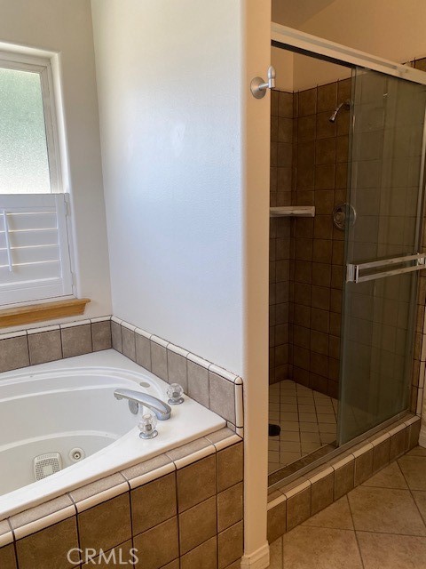 15805 Muscatel Street, Hesperia CA: https://media.crmls.org/medias/646471b9-a05f-4327-a8c4-963c74868c15.jpg