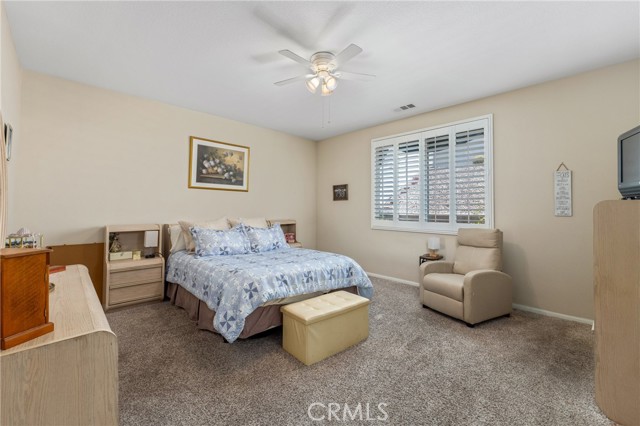 16767 Desert Lily Street, Victorville CA: https://media.crmls.org/medias/646488c0-5311-42ea-98af-909dbc220312.jpg