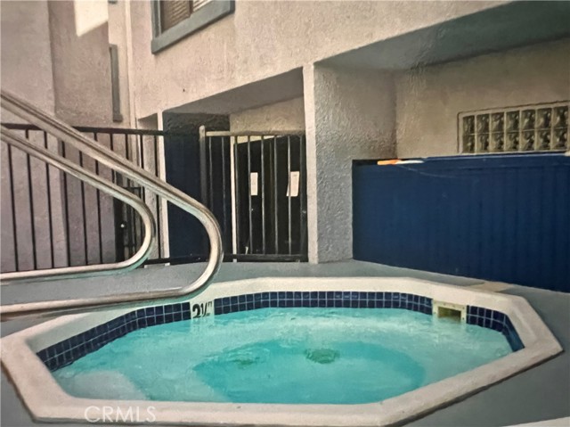 Image 3 for 1940 N Highland Ave #81, Los Angeles, CA 90068
