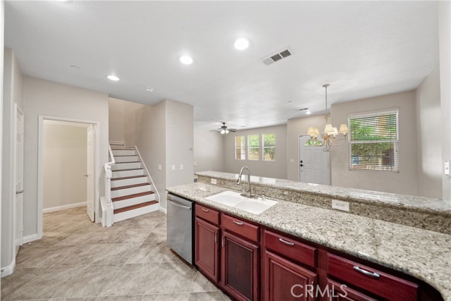 Detail Gallery Image 15 of 54 For 28266 Socorro St #93,  Murrieta,  CA 92563 - 3 Beds | 2/1 Baths
