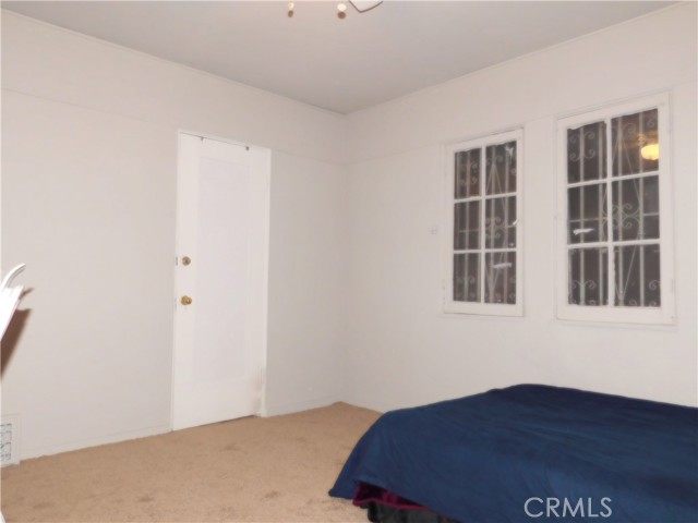 1319 S Downey Road, Los Angeles CA: https://media.crmls.org/medias/64655c97-92a4-4265-b459-c79cfc0db670.jpg