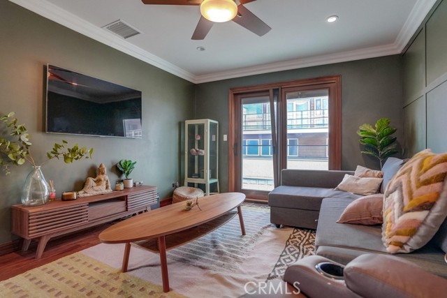 4230 The Strand, Manhattan Beach, California 90266, 3 Bedrooms Bedrooms, ,3 BathroomsBathrooms,Residential,Sold,The Strand,SB21190702