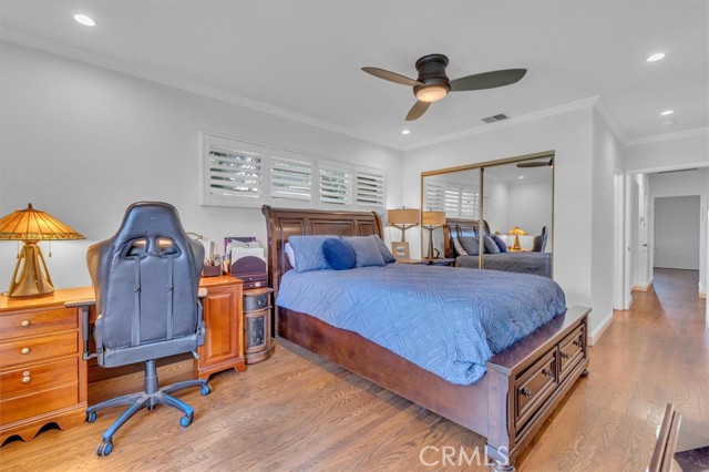 2 Bed Home for Sale in Valley Village, California