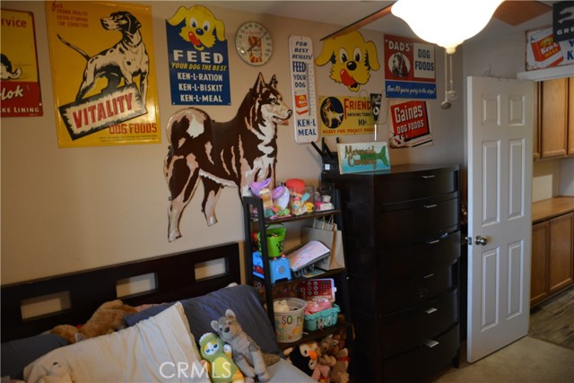 Detail Gallery Image 19 of 42 For 17648 Park Plaza Ct, Victorville,  CA 92395 - 4 Beds | 2 Baths