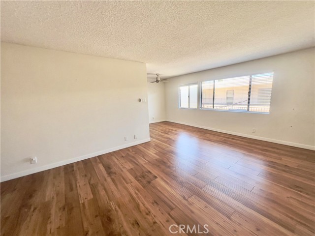 Detail Gallery Image 20 of 33 For 5003 Tilden Ave #204,  Sherman Oaks,  CA 91423 - 2 Beds | 2 Baths