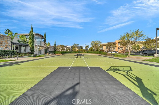 Detail Gallery Image 71 of 75 For 5450 Strand #202,  Hawthorne,  CA 90250 - 2 Beds | 2 Baths