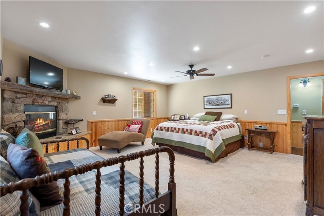 Detail Gallery Image 22 of 52 For 261 Crater Lake, Big Bear Lake,  CA 92315 - 3 Beds | 2 Baths
