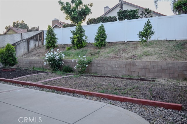 26300 Le Mans Drive, Moreno Valley CA: https://media.crmls.org/medias/64681174-a388-4be5-bc1e-fe849f0e2cc1.jpg