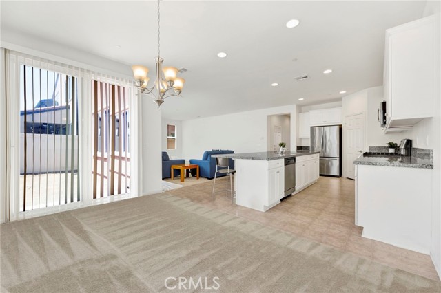 680 Platte Way, Oxnard CA: https://media.crmls.org/medias/64692929-c868-4cc2-8b60-1afad54d6750.jpg
