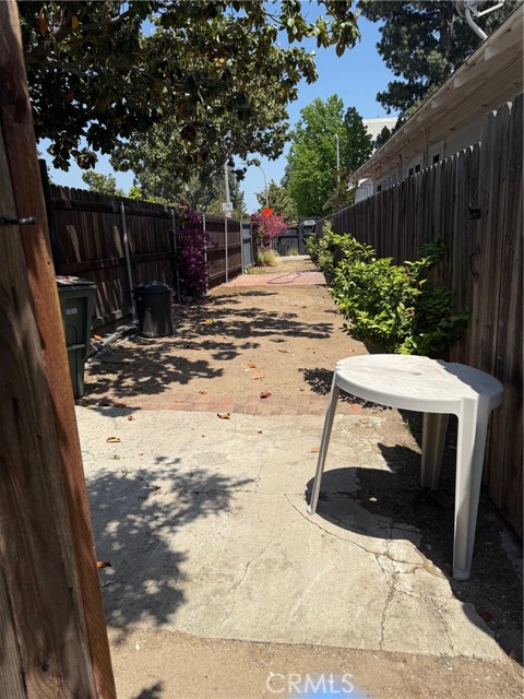 297 N Garfield Avenue, Pasadena CA: https://media.crmls.org/medias/646a3454-8519-45d0-838c-7a44e743365c.jpg