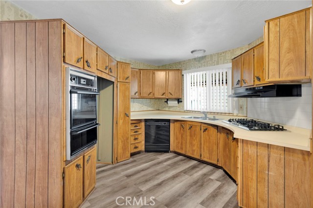 Detail Gallery Image 10 of 30 For 15252 Seneca Rd #241,  Victorville,  CA 92392 - 2 Beds | 2 Baths