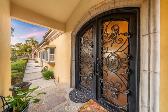 Detail Gallery Image 18 of 66 For 607 West, La Habra Heights,  CA 90631 - 5 Beds | 4 Baths