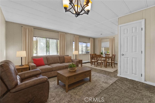 Detail Gallery Image 8 of 33 For 14939 Vinehill, Moreno Valley,  CA 92553 - 2 Beds | 2 Baths