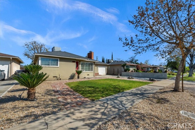 Detail Gallery Image 36 of 45 For 404 W Robinson Ave, Fresno,  CA 93705 - 3 Beds | 2 Baths