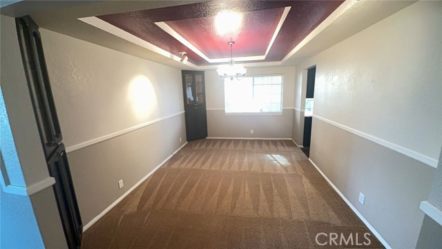 Detail Gallery Image 14 of 41 For 22962 Giant Fir Pl, Canyon Lake,  CA 92587 - 3 Beds | 2 Baths