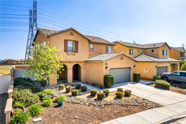Detail Gallery Image 1 of 41 For 1489 Black Diamond Dr, Beaumont,  CA 92223 - 3 Beds | 2/1 Baths