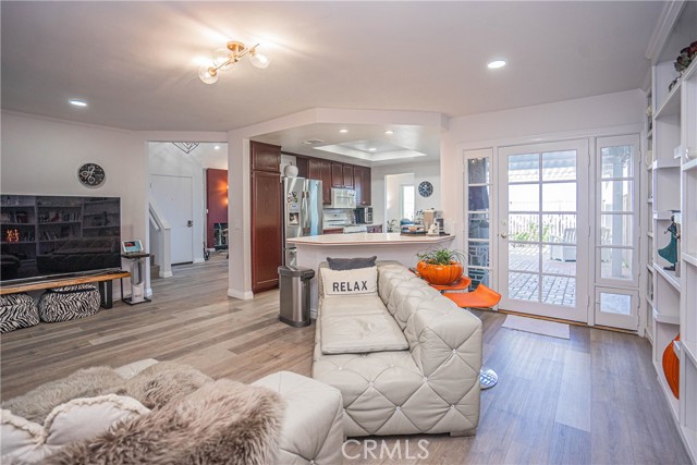 Detail Gallery Image 28 of 74 For 6117 E Garnet Cir, Anaheim Hills,  CA 92807 - 3 Beds | 3 Baths