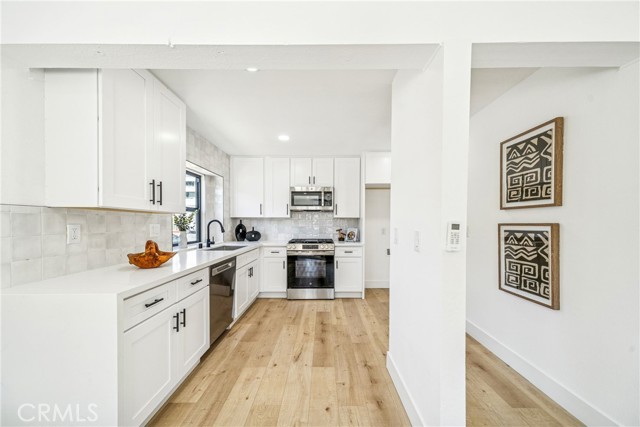 33871 Copper Lantern Street, Dana Point CA: https://media.crmls.org/medias/646dd2a5-9034-4536-8bc6-eff3b1bdeac0.jpg