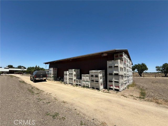 5575 El Pomar Drive, Templeton CA: https://media.crmls.org/medias/646e3621-2507-4b72-a89f-4a566d2bdbb0.jpg