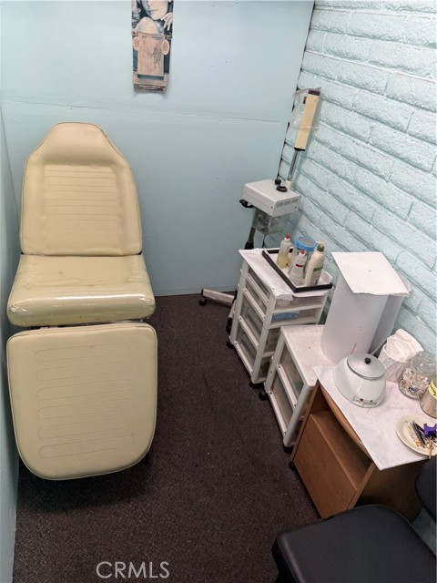 3125 Artesia, Torrance CA: https://media.crmls.org/medias/646e5643-1d61-4b11-ba5a-5ba2f284a27e.jpg