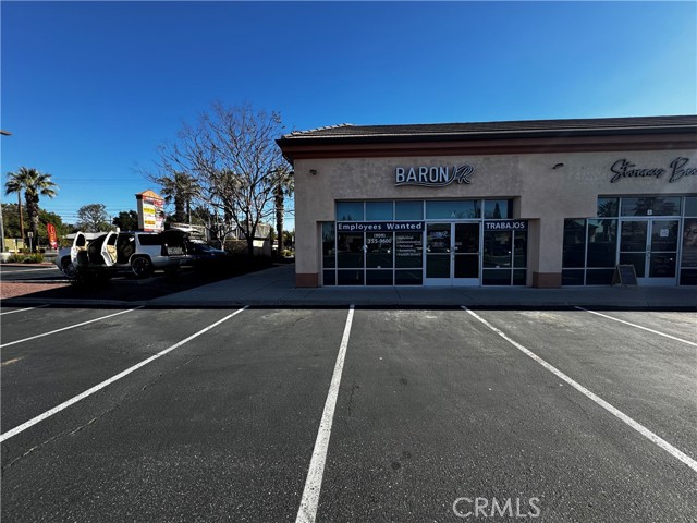 17284 Foothill Boulevard, Fontana, California 92335, ,Commercial Lease,For Rent,17284 Foothill Boulevard,CRIV24234732