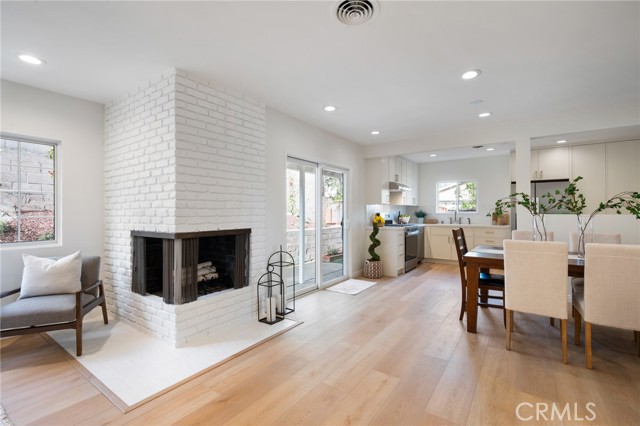 Detail Gallery Image 15 of 43 For 1707 Massena Ave, Redondo Beach,  CA 90277 - 4 Beds | 2 Baths