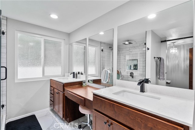 2485 San Mateo Drive, Upland CA: https://media.crmls.org/medias/646f9822-7878-4702-99e0-4ff7e3c3f687.jpg