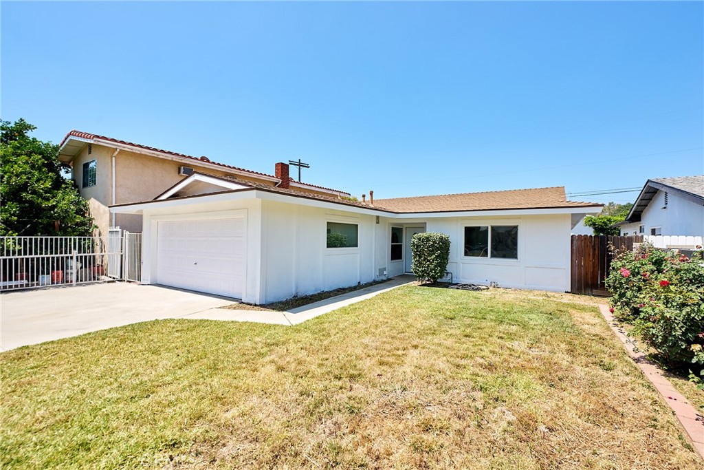 MLS #OC26138586 image #2