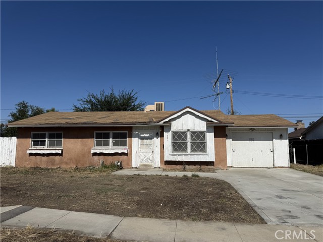 Detail Gallery Image 1 of 1 For 1327 Berkeley Dr, Redlands,  CA 92374 - 3 Beds | 1/1 Baths