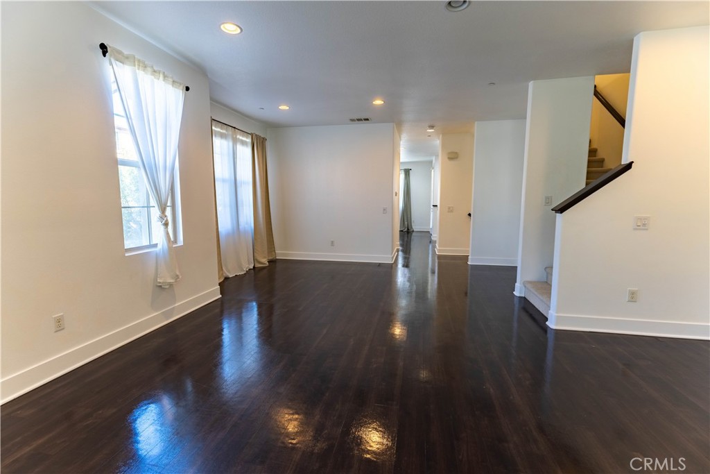 MLS #IG25235868 image #7