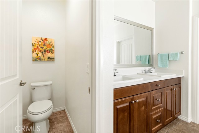Detail Gallery Image 26 of 42 For 11950 Nuthatch, Jurupa Valley,  CA 91752 - 5 Beds | 3/1 Baths
