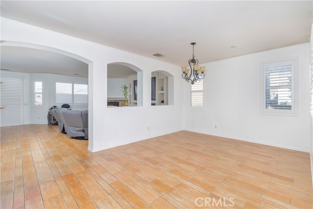 Detail Gallery Image 12 of 34 For 6654 N Ofelia, San Bernardino,  CA 92407 - 4 Beds | 2 Baths