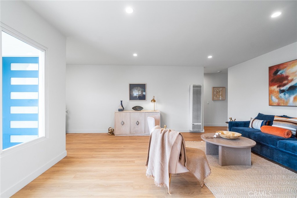 MLS #SB25262251 img 7