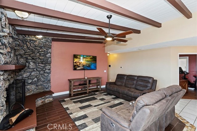 Detail Gallery Image 9 of 33 For 333 Mount Shasta Dr, Norco,  CA 92860 - 3 Beds | 2 Baths