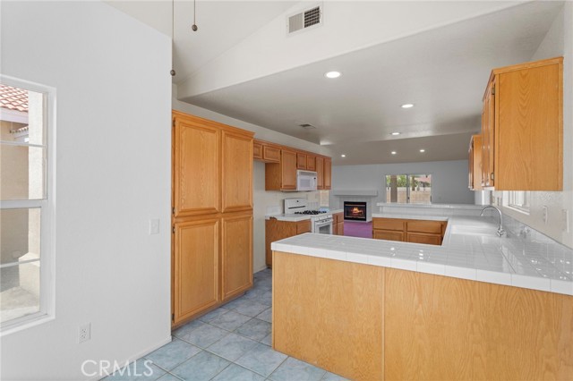 Detail Gallery Image 12 of 40 For 69946 Northhampton Ave, Cathedral City,  CA 92234 - 4 Beds | 2 Baths