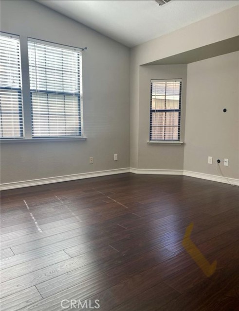 Detail Gallery Image 25 of 32 For 4800 W Crowley Ct, Visalia,  CA 93291 - 3 Beds | 2 Baths