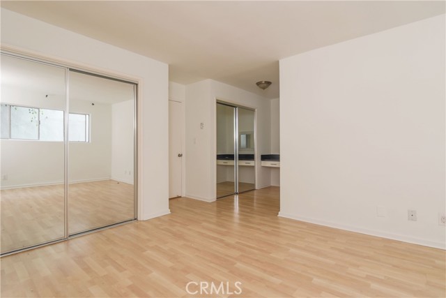 Detail Gallery Image 23 of 30 For 811 6th St #105,  Santa Monica,  CA 90403 - 3 Beds | 2 Baths