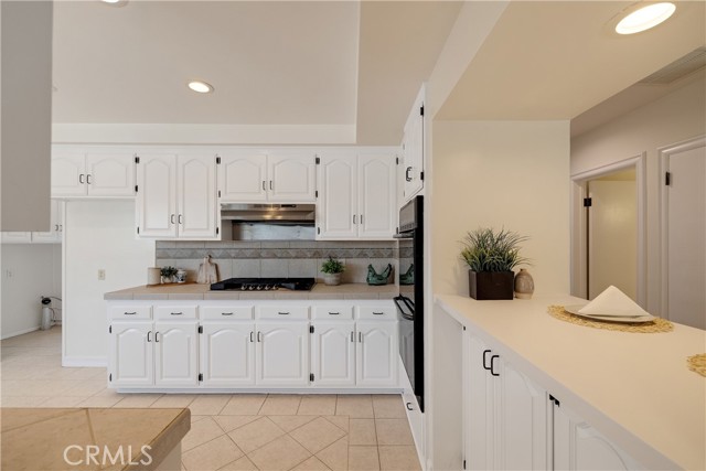 3313 Onrado Street, Torrance CA: https://media.crmls.org/medias/6476efbe-0c47-4937-ae28-68f4f716e4fe.jpg