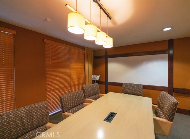1801 E Katella Avenue, Anaheim CA: https://media.crmls.org/medias/64771d9c-c07f-4043-9731-e3db3afa294c.jpg