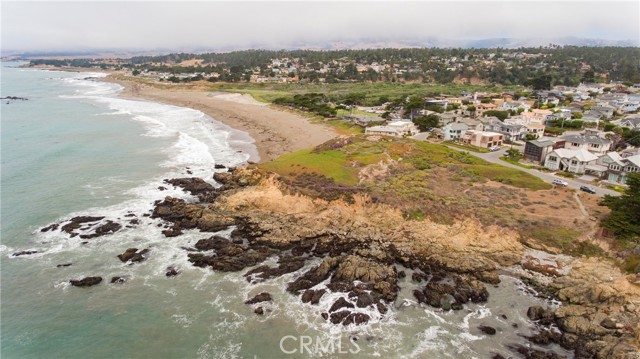 295 Plymouth Street, Cambria CA: https://media.crmls.org/medias/647723b1-909f-4891-88bf-44f0424c064b.jpg