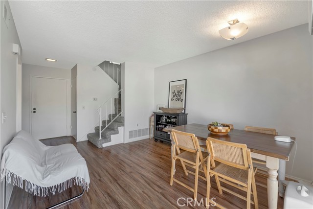 Detail Gallery Image 10 of 38 For 14322 Suffolk, Westminster,  CA 92683 - 3 Beds | 2/1 Baths