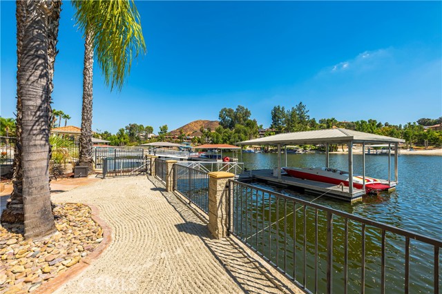 Detail Gallery Image 64 of 70 For 22166 W San Joaquin Dr, Canyon Lake,  CA 92587 - 5 Beds | 4/1 Baths