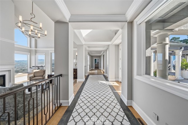 Detail Gallery Image 10 of 73 For 2813 Alamo Drive, Los Osos,  CA 93402 - 5 Beds | 5/1 Baths