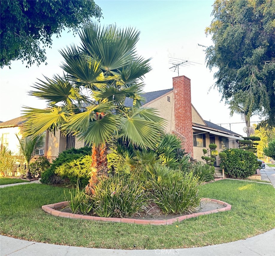4300 Walnut Avenue, Long Beach, CA 90807