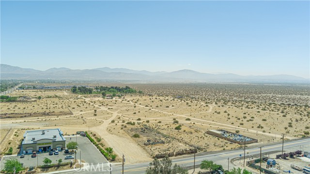 Detail Gallery Image 20 of 20 For 90 Palmdale Blvd, Sun Village,  CA 93543 - – Beds | – Baths