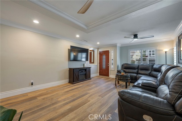 Detail Gallery Image 8 of 57 For 25 Maple, Aliso Viejo,  CA 92656 - 4 Beds | 2/1 Baths