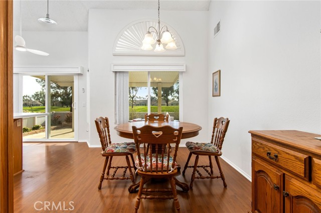 Detail Gallery Image 5 of 56 For 5550 W Pinehurst, Banning,  CA 92220 - 3 Beds | 3 Baths