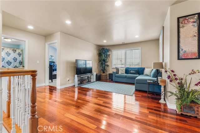 Detail Gallery Image 26 of 44 For 5176 W 134th Pl, Hawthorne,  CA 90250 - 5 Beds | 4/1 Baths